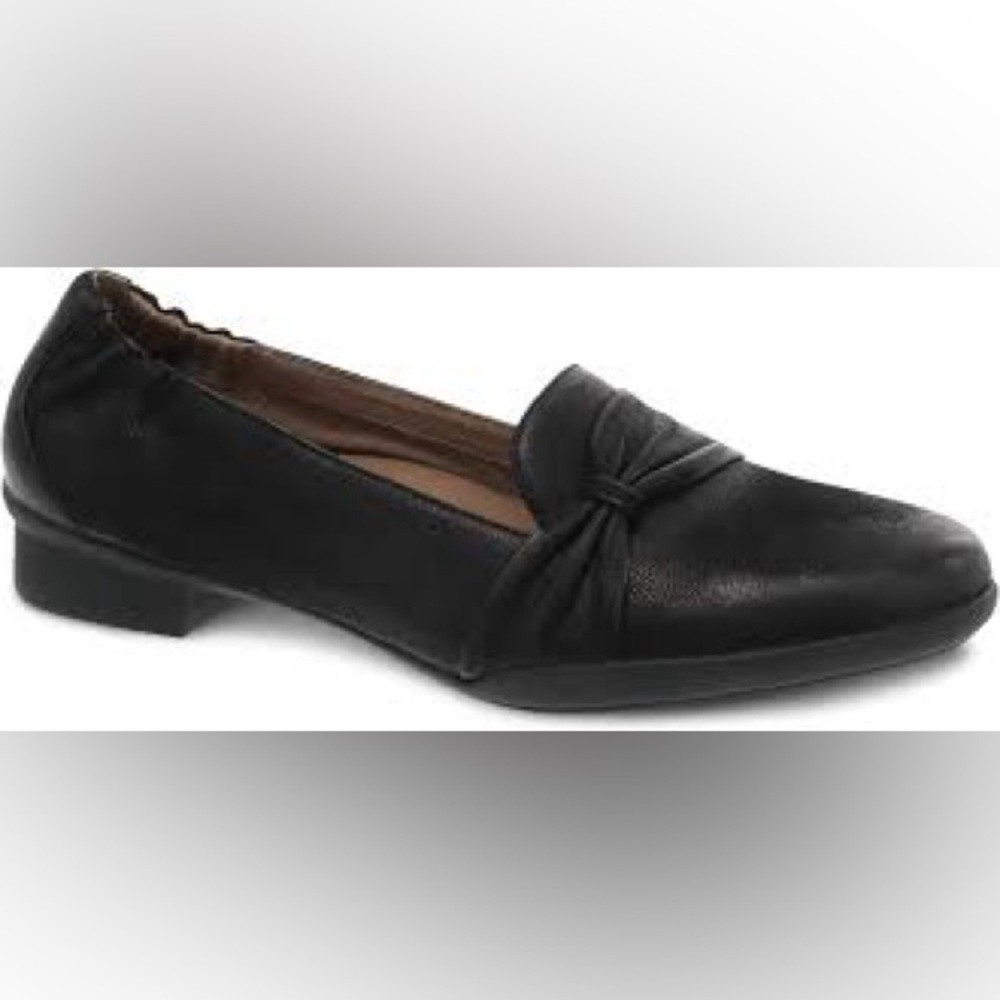 Dansko Karen Flats size 39